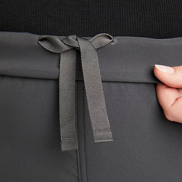 Eddie Bauer First Ascent Women's Guide Climbing Ankle Pant 4 Eddie Bauer First Ascent Women's Guide Climbing Ankle Pant - Image 4